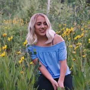 Meet your Posher, Savannah